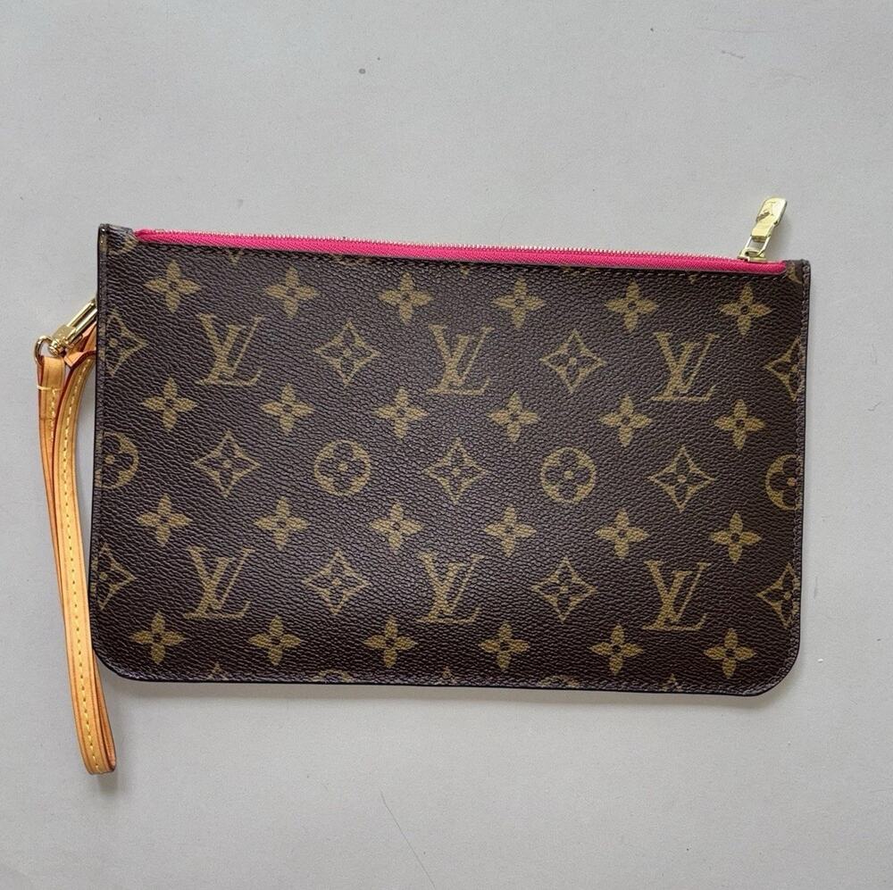 Louis Vuitton Neverfull Monogram Pouch Small Brown Canvas Fuschia Interior
